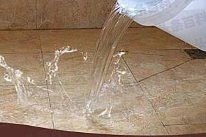 牙克石漏水维修 免砸砖防水材料该如何施工